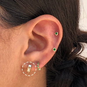 HUGGIE STUD SOLID GOLD 10K