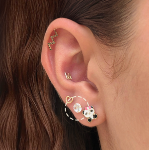 WHITE ZIRCON STUD SOLID GOLD